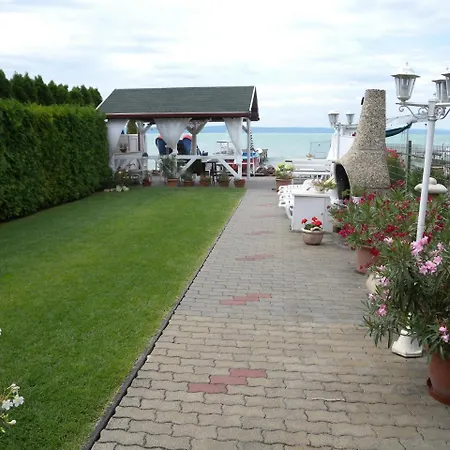 In Balaton 19799 * Siófok