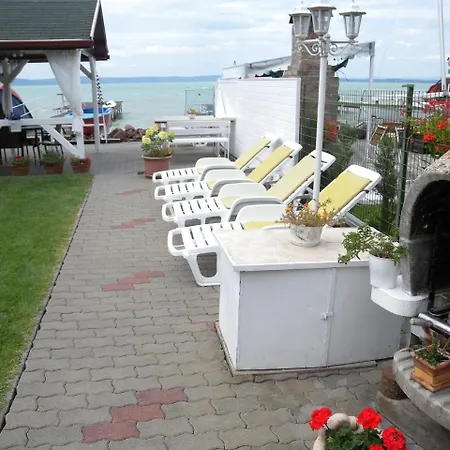 In Balaton 19799 Apartament